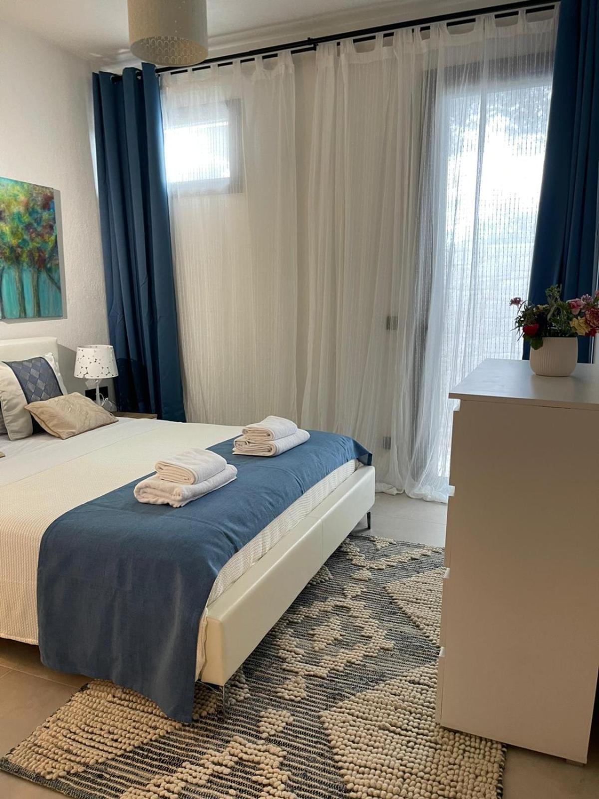 Allure Luxury Villas 3&4 Serenity Retreat Moni Evaggelistrias Eksteriør billede