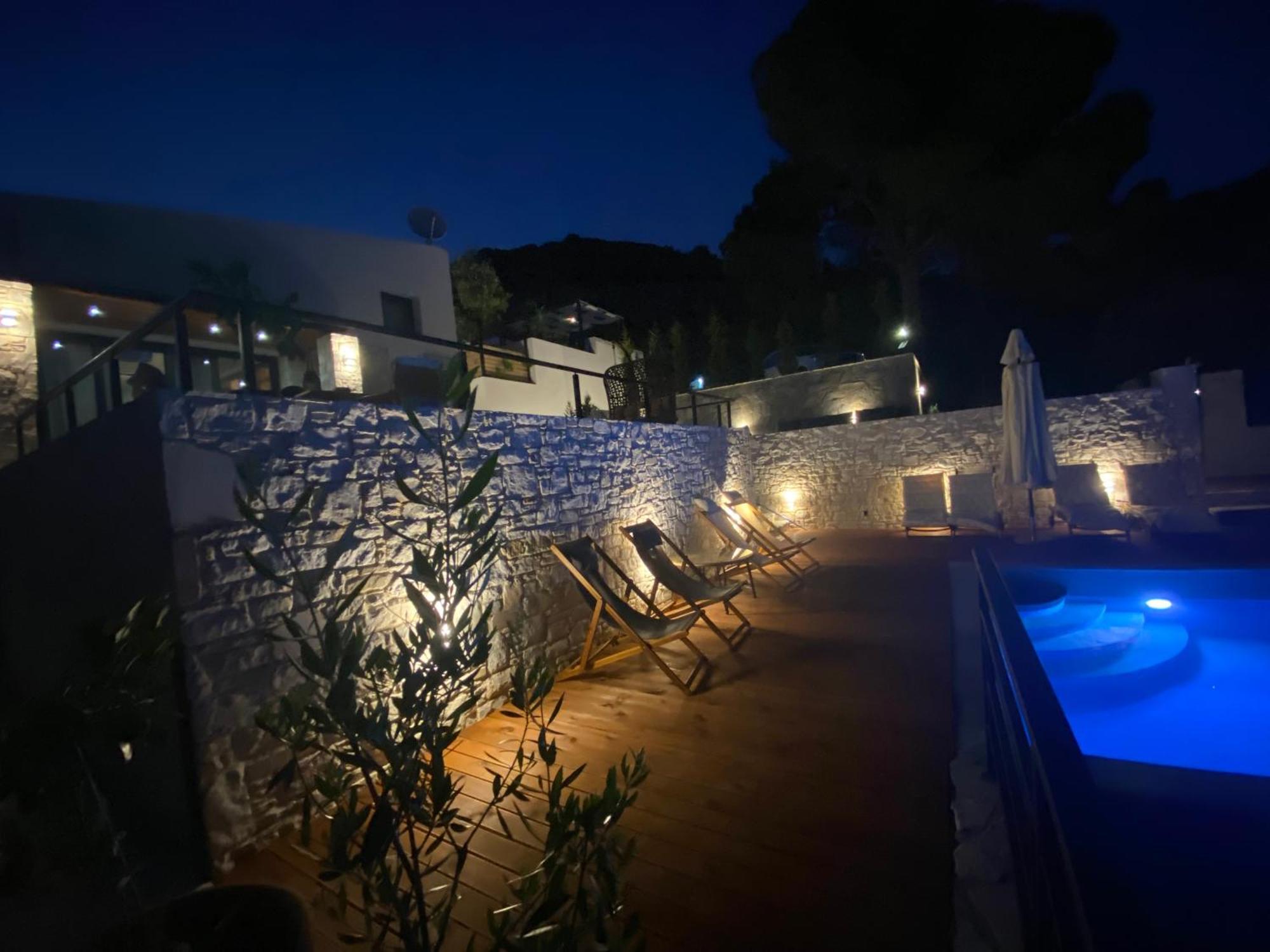 Allure Luxury Villas 3&4 Serenity Retreat Moni Evaggelistrias Eksteriør billede