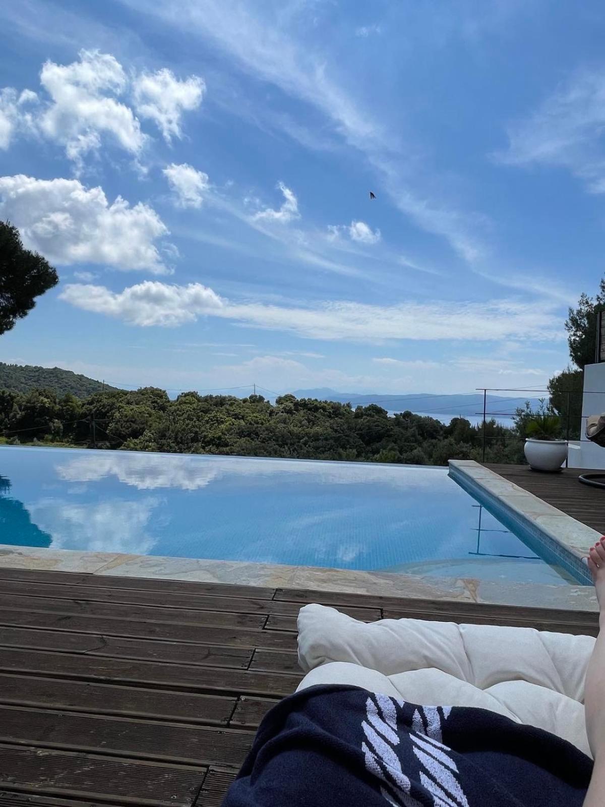 Allure Luxury Villas 3&4 Serenity Retreat Moni Evaggelistrias Eksteriør billede